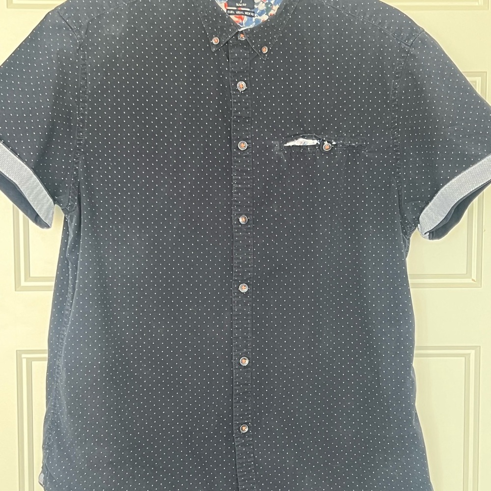 Denim & Flower Blue Casual Button Down Shirt - Large